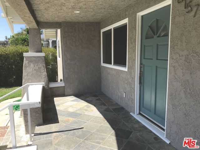 6157 Mesa Avenue, Los Angeles, CA 90042