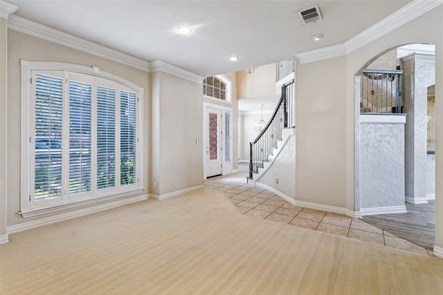 865 Thomas Crossing Drive, Fort Worth, TX 76028