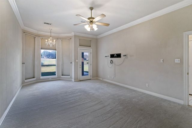 865 Thomas Crossing Drive, Fort Worth, TX 76028
