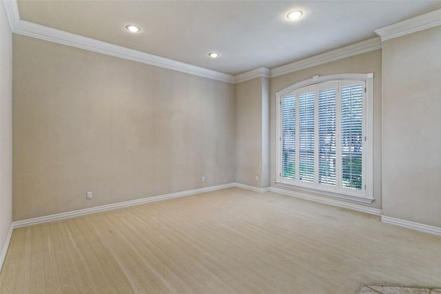 865 Thomas Crossing Drive, Fort Worth, TX 76028