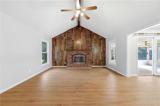 7400 E 126th Street, Grandview, MO 64030