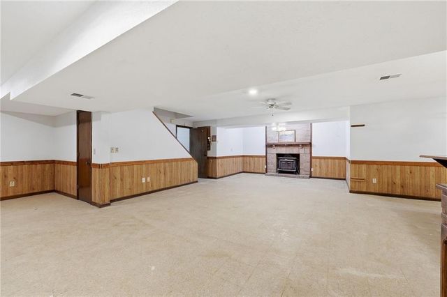 7400 E 126th Street, Grandview, MO 64030