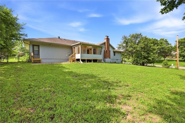 7400 E 126th Street, Grandview, MO 64030