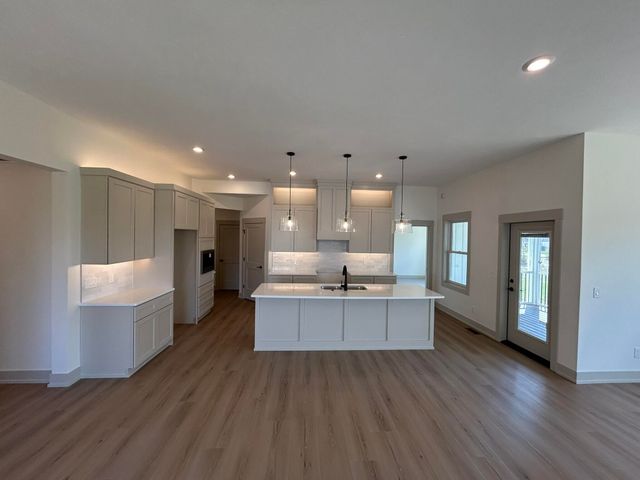 6748 Vriesland Crossing 20, Zeeland Twp, MI 49464