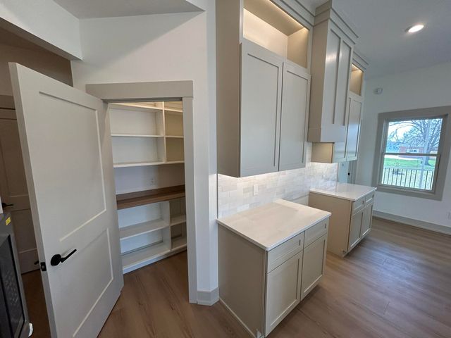 6748 Vriesland Crossing 20, Zeeland Twp, MI 49464