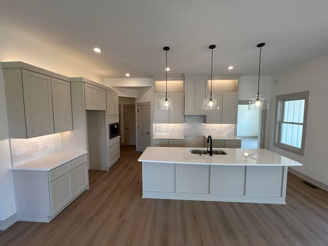 6748 Vriesland Crossing 20, Zeeland Twp, MI 49464