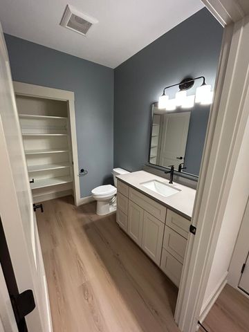 6748 Vriesland Crossing 20, Zeeland Twp, MI 49464