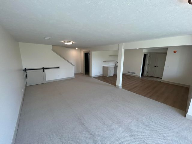 6748 Vriesland Crossing 20, Zeeland Twp, MI 49464