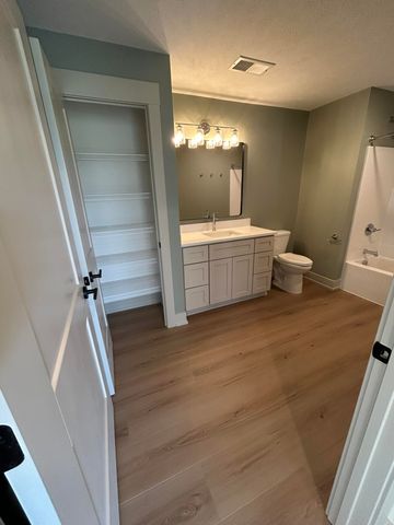 6748 Vriesland Crossing 20, Zeeland Twp, MI 49464