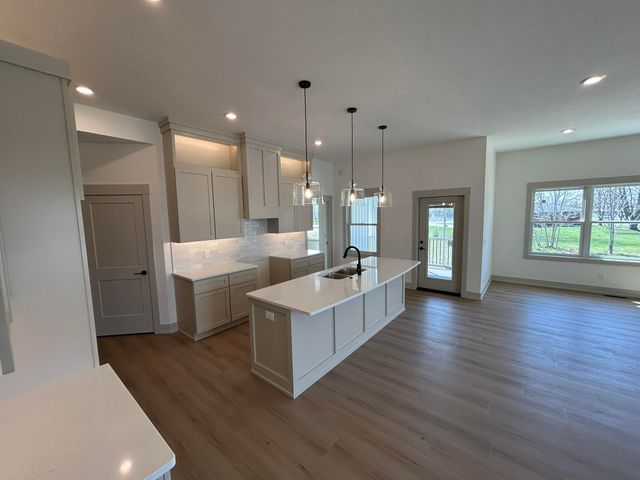 6748 Vriesland Crossing 20, Zeeland Twp, MI 49464