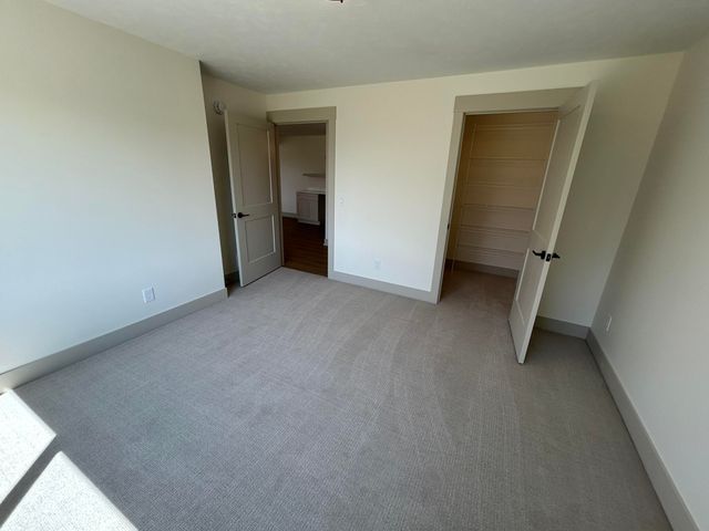 6748 Vriesland Crossing 20, Zeeland Twp, MI 49464