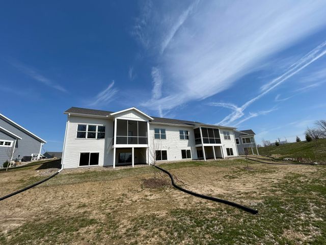 6748 Vriesland Crossing 20, Zeeland Twp, MI 49464