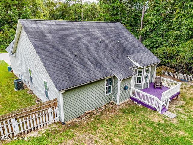 279 Smokey Mountain Drive, Raeford, NC 28376