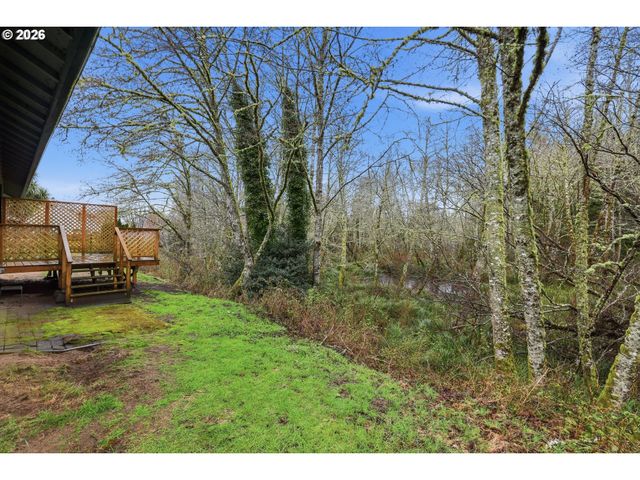 1050 PEACOCK St, Hammond, OR 97121