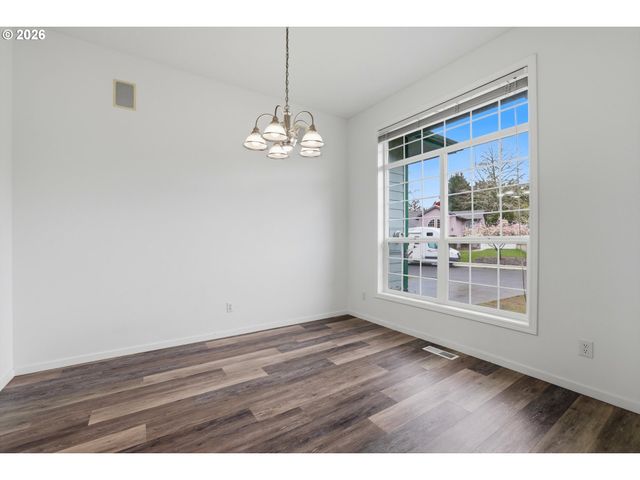 1050 PEACOCK St, Hammond, OR 97121