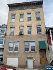 115 Cross Street APT2, Harrison, NJ 07029