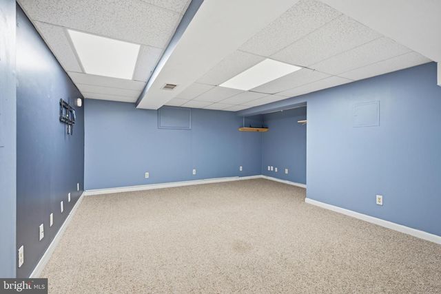 305 SAINT ANDREWS DR, Media, PA 19063
