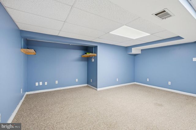 305 SAINT ANDREWS DR, Media, PA 19063