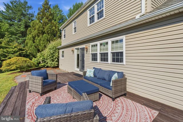 305 SAINT ANDREWS DR, Media, PA 19063
