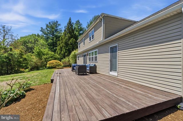 305 SAINT ANDREWS DR, Media, PA 19063