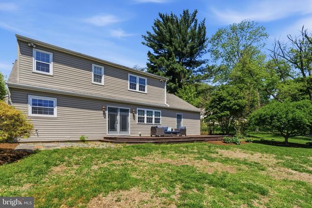 305 SAINT ANDREWS DR, Media, PA 19063