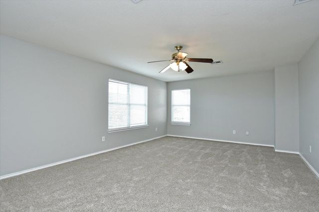 102 Blanco Woods BLVD, Elgin, TX 78621