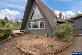 28430 Kingsbury Rd, Lebanon, OR 97355
