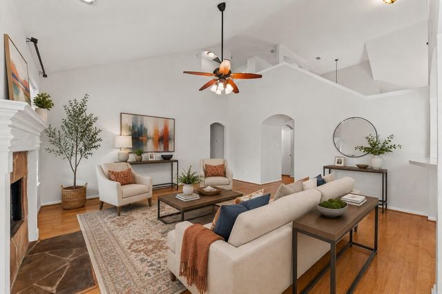 5010 Cypress Spring Drive, Missouri City, TX 77459