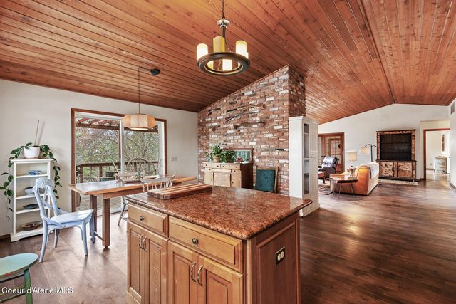 6966 W Mahogany RD, Coeur D'alene, ID 83814