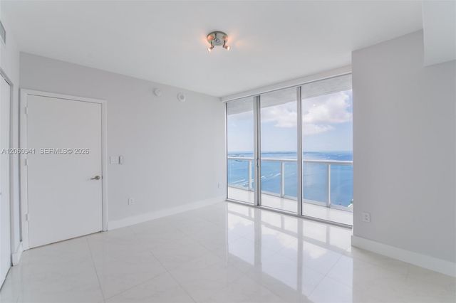 495 Brickell Ave 5205, Miami, FL 33131