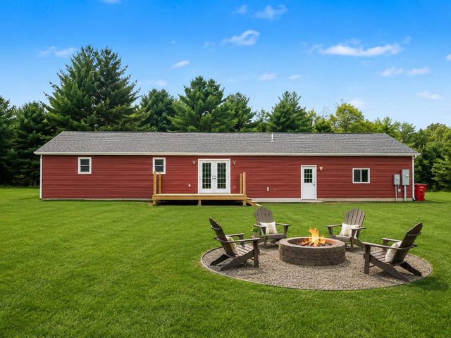 4733 Chestnut Avenue, Big Prairie Twp, MI 49337