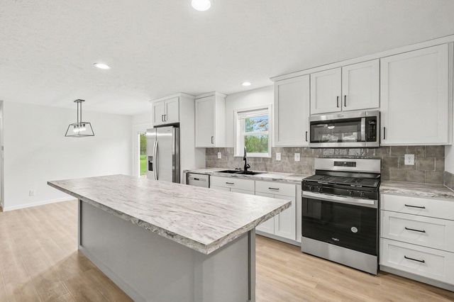4733 Chestnut Avenue, Big Prairie Twp, MI 49337