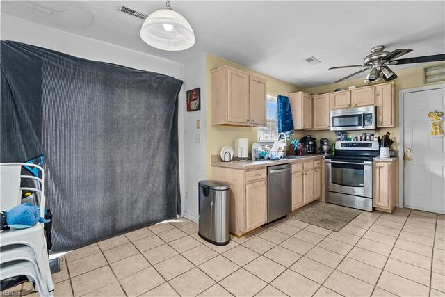 106 Dutchland TRL, Suffolk, VA 23434