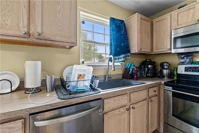 106 Dutchland TRL, Suffolk, VA 23434