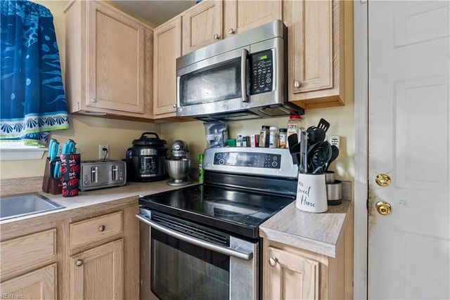 106 Dutchland TRL, Suffolk, VA 23434