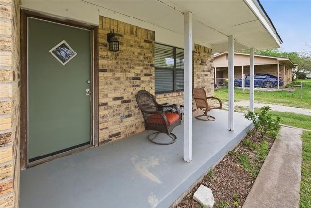 120 Mary Alice Drive, Valley Mills, TX 76689