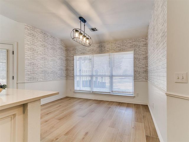 16523 Cobblestone Circle, Choctaw, OK 73020