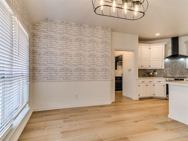 16523 Cobblestone Circle, Choctaw, OK 73020