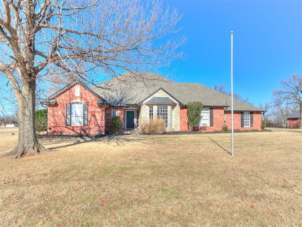 16523 Cobblestone Circle, Choctaw, OK 73020