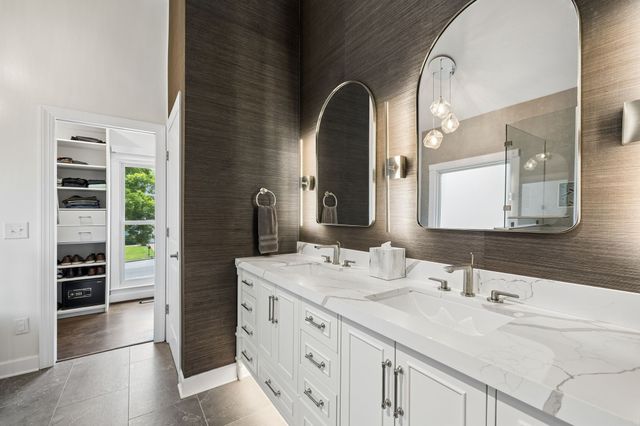 5136 Ravens Gln, Nashville, TN 37211
