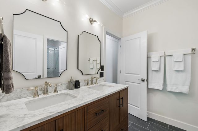 5136 Ravens Gln, Nashville, TN 37211