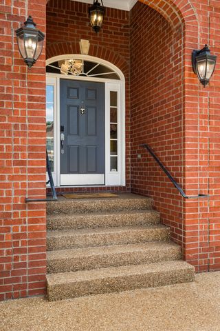 5136 Ravens Gln, Nashville, TN 37211