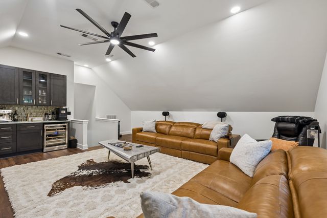 5136 Ravens Gln, Nashville, TN 37211