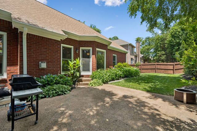 5136 Ravens Gln, Nashville, TN 37211
