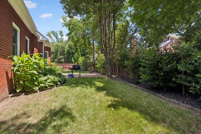 5136 Ravens Gln, Nashville, TN 37211