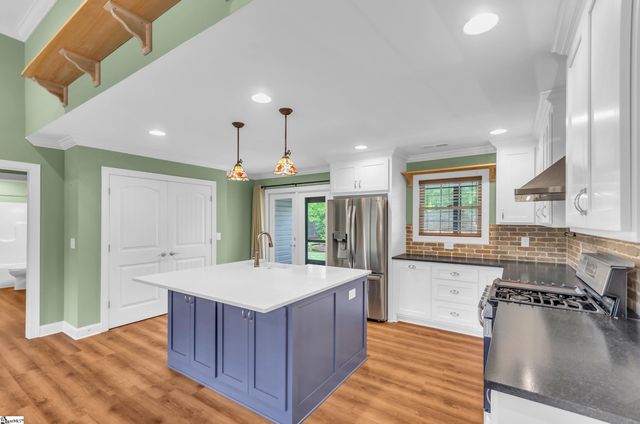 130 Windjammer Way, Anderson, SC 29626