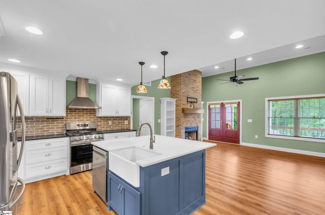 130 Windjammer Way, Anderson, SC 29626