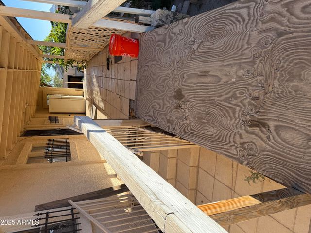 48 N STANSBERRY Avenue, Superior, AZ 85173