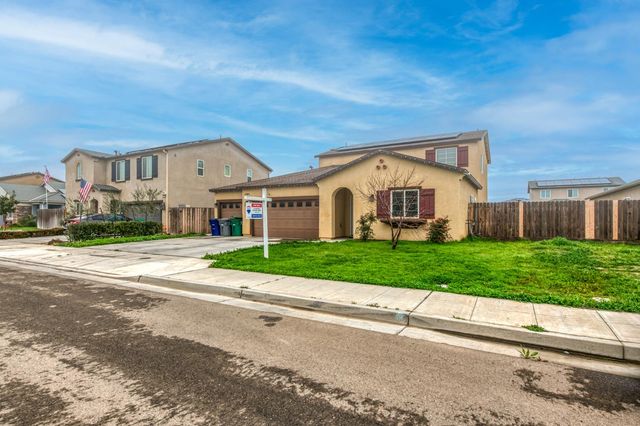 1391 Shoreside Drive, Madera, CA 93637