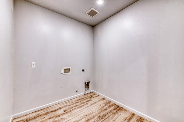 1391 Shoreside Drive, Madera, CA 93637